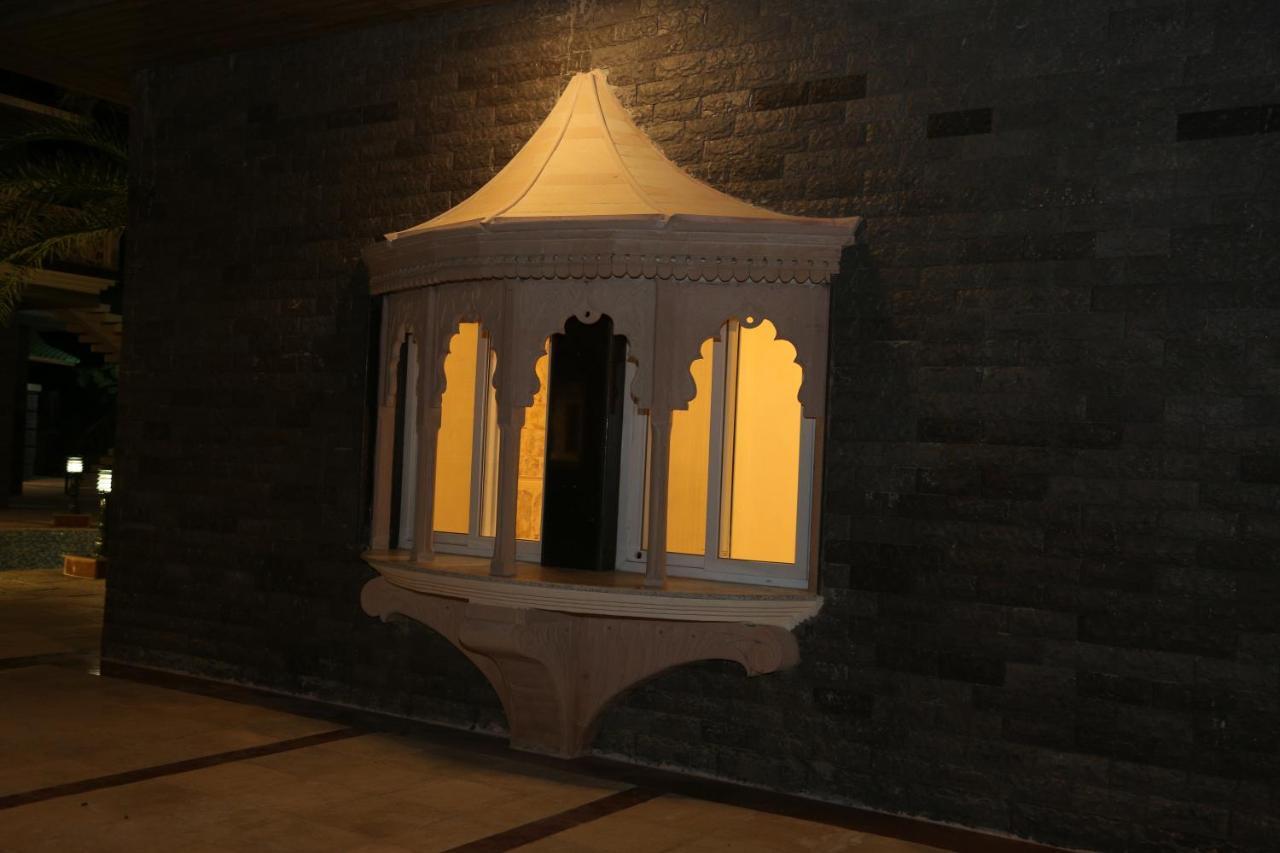 Mann The Palm Retreat Hotel Lucknow Exterior foto