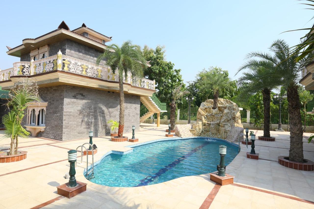 Mann The Palm Retreat Hotel Lucknow Exterior foto